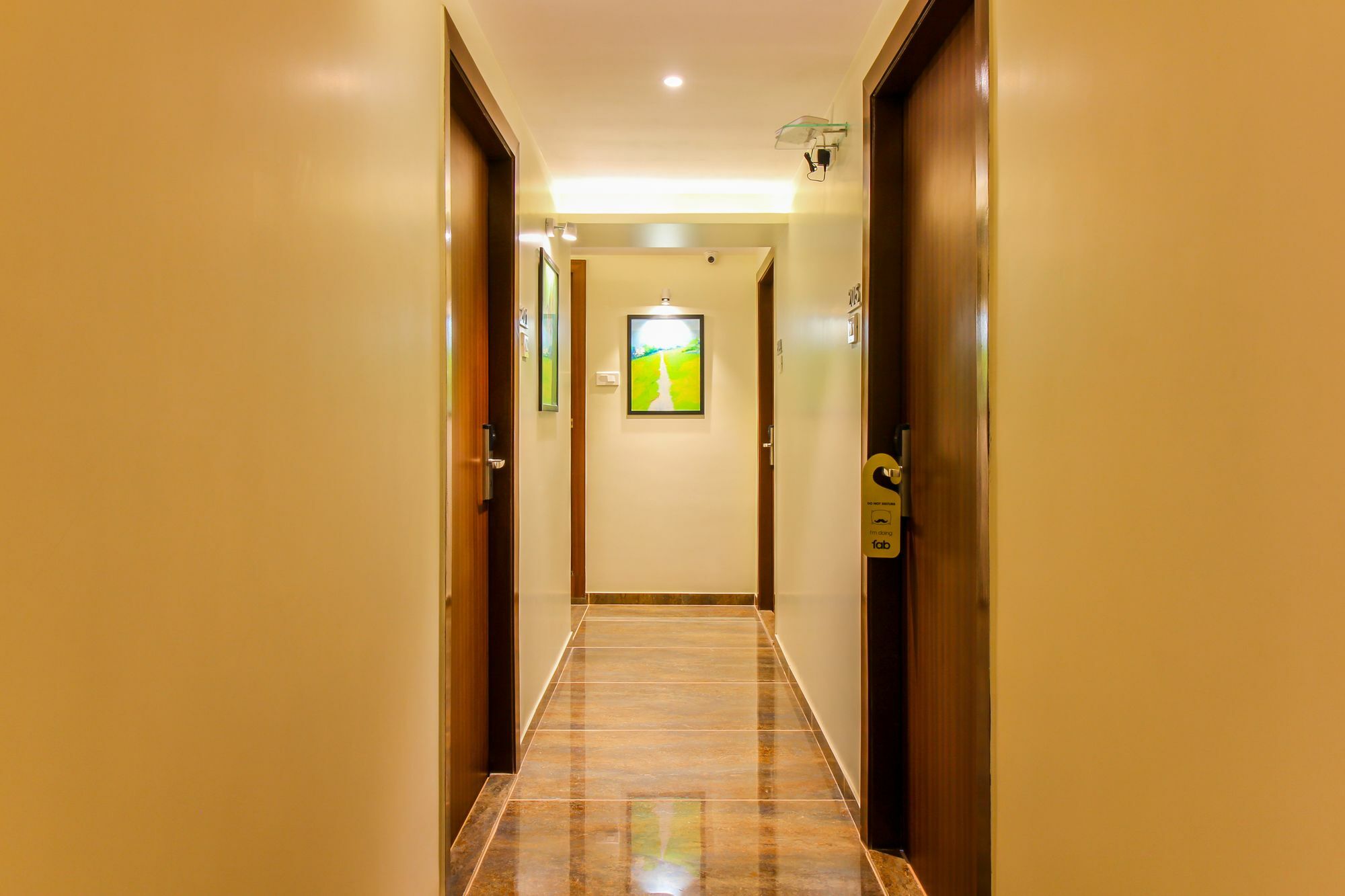 Fluorescent By Bizzgrow Hotels International Airport - Formerly Known As Byaris International مومباي المظهر الخارجي الصورة